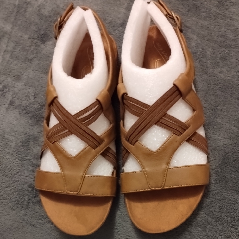 Women's Tan Sandals